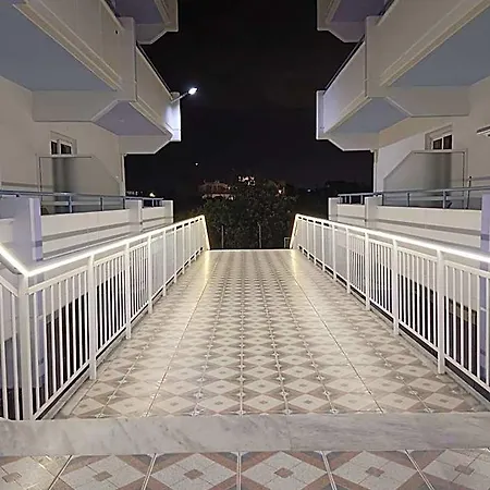 호텔 Pyrgos